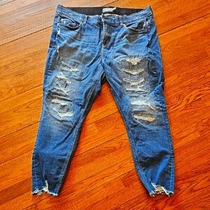 Torrid Distressed Jeans Size 20R Bombshell Skinny